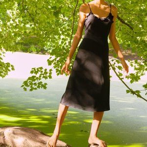 Aritzia Wilfred Philomène Dress Ruffled, Black 4